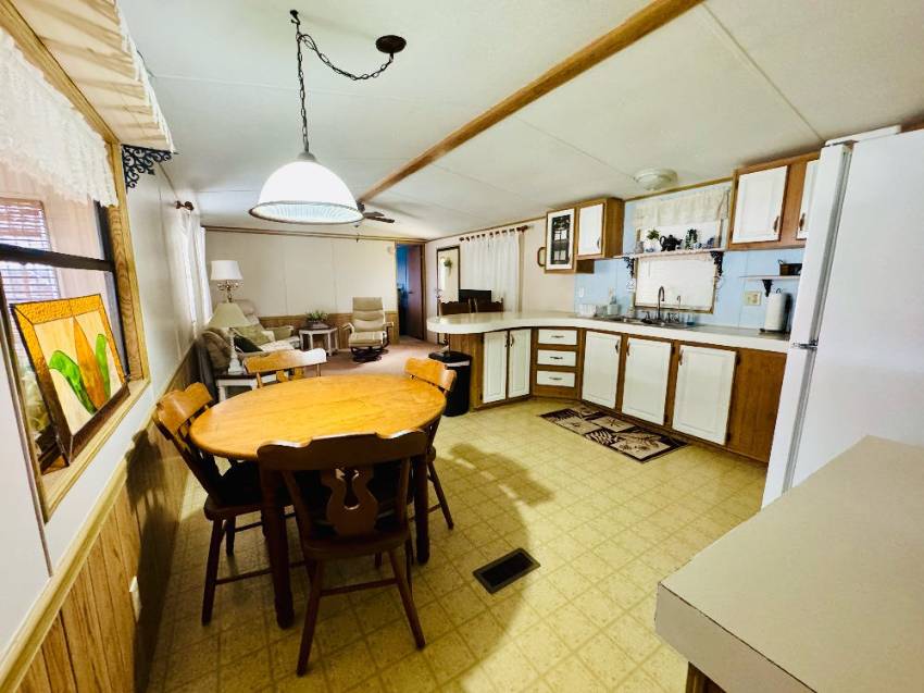 25 Leisure Drive a Auburndale, FL Mobile or Manufactured Home for Sale